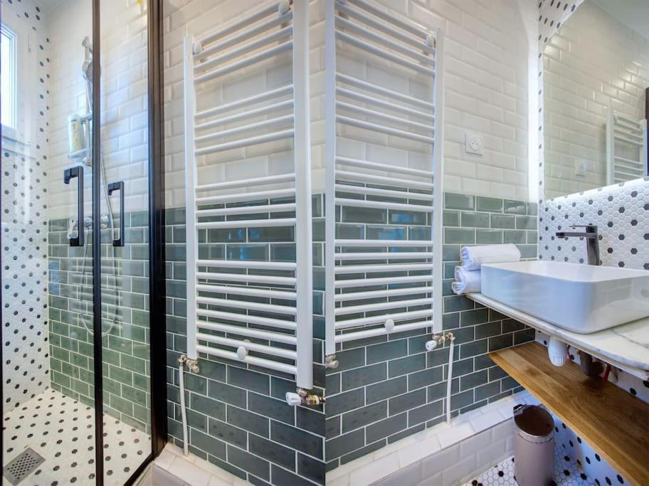 Parisian Gem: Heart Of The Latin Quarter- 2br Lift Appartamento *